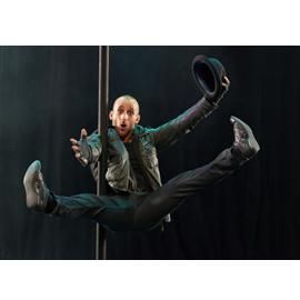 Sebastian Stamm Chinesischer Mast, Breakdance & Tricking