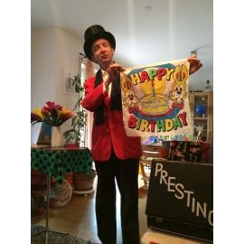 Zauberer Prestino und Märchenerzähler Hans-Jörg Hubmann